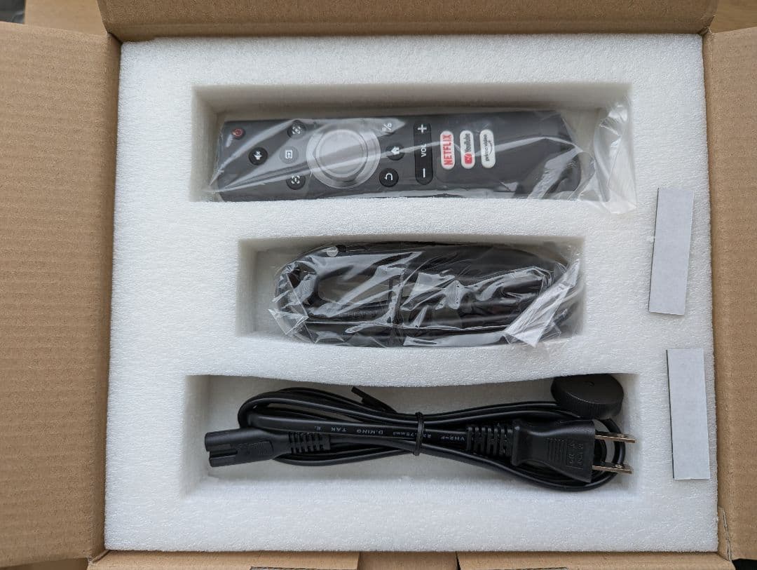 【新品】プロジェクター 家庭用 小型 高輝度 天井投影 4K Google TV