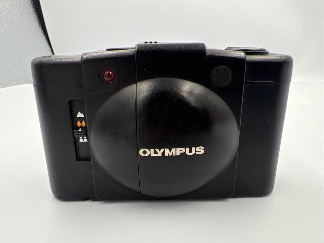 OLYMPUS XA2 35mm フィルムカメラ D.ZUIKO f/3.5