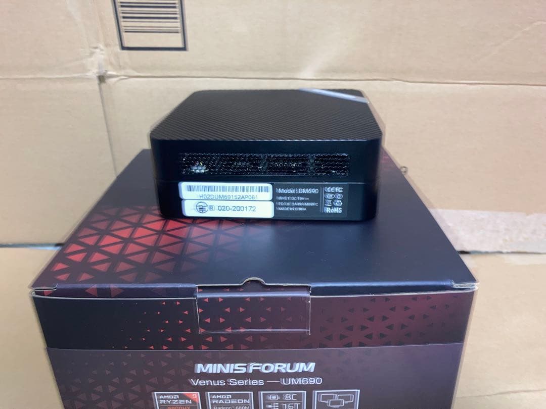 minisforum UM690 ryzen9 メモリ16GB SSD512GB