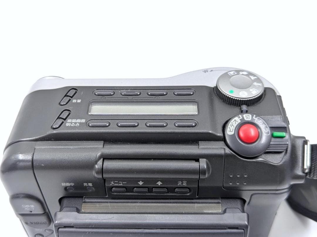 8mmテープのダビングに！ SONY ビデオカメラ CCD-SC65