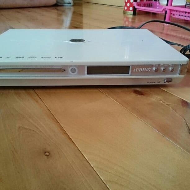 DVDプレーヤー白