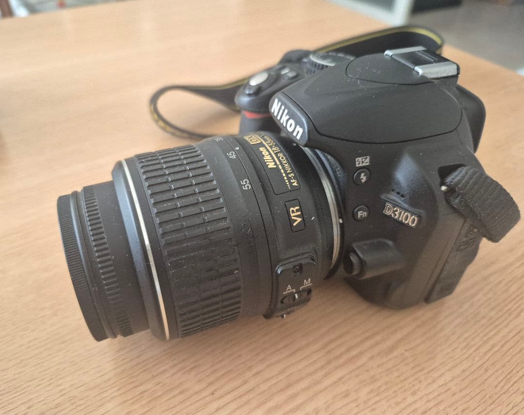 せいっです。 Nikon D3100 デジタル一眼レフカメラ