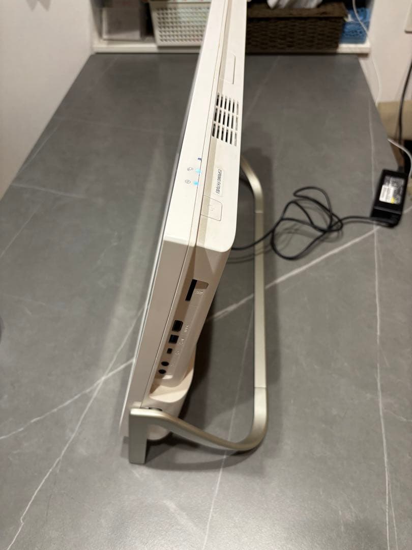 デスクトップPCセット ホワイト富士通FMV ESPRIMO FMVF70B3W