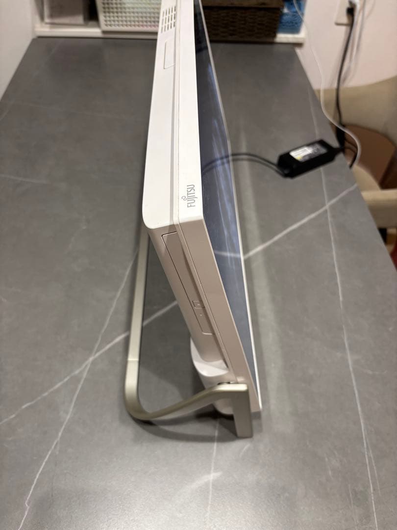 デスクトップPCセット ホワイト富士通FMV ESPRIMO FMVF70B3W