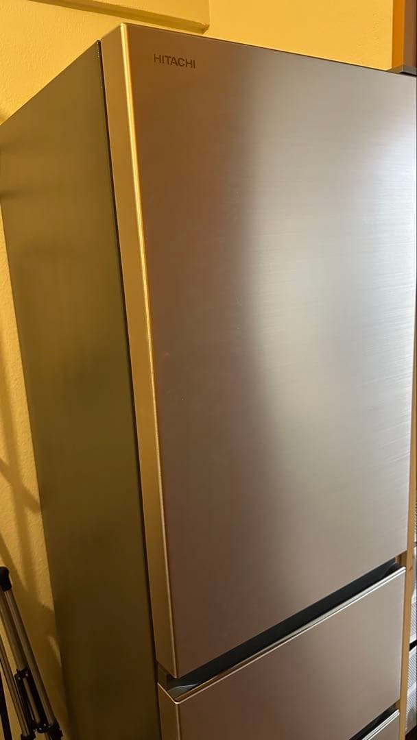 HITACHI 冷蔵庫2020年製・まんなか野菜 R-V38KV、R-V32KV