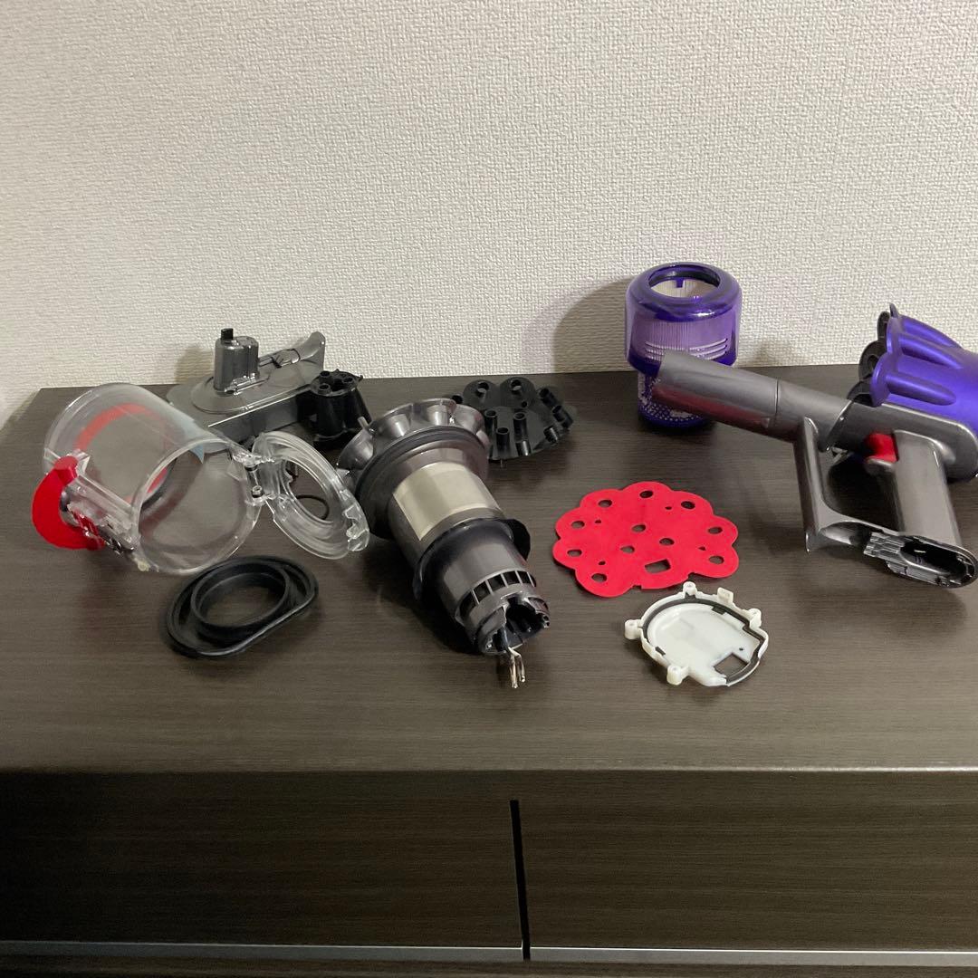 37 『洗浄済』Dyson Digital Slim Fluffy SV18