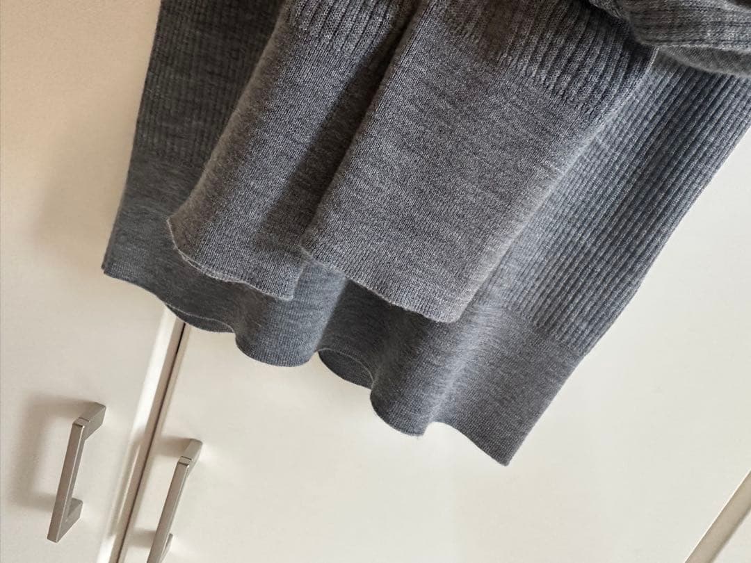 Whim Gazette(ウィム ガゼット) ポロカラーセーター　グレー