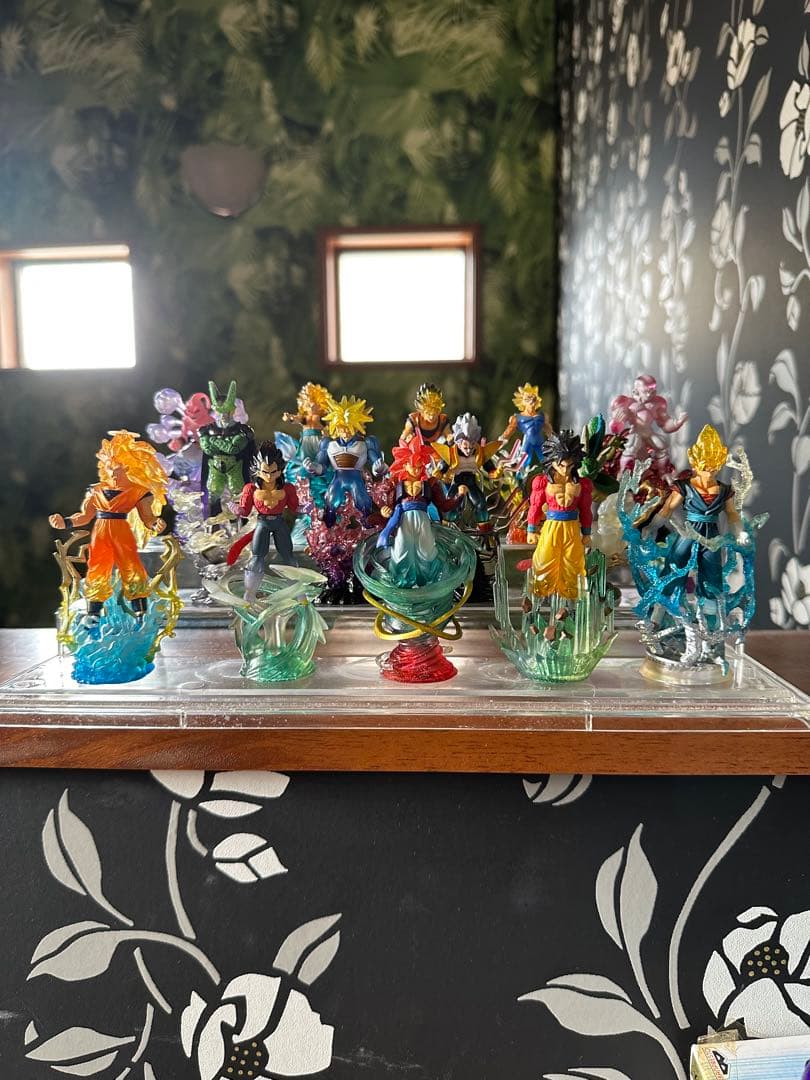 ドラゴンボール キャラクターコレクション フィギュア 超サイヤ人4 神龍