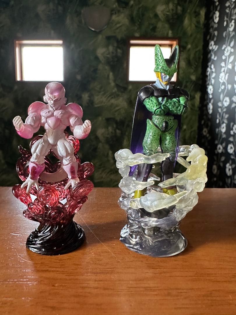 ドラゴンボール キャラクターコレクション フィギュア 超サイヤ人4 神龍