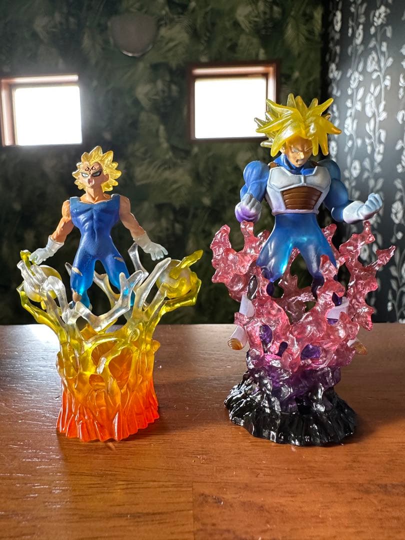 ドラゴンボール キャラクターコレクション フィギュア 超サイヤ人4 神龍