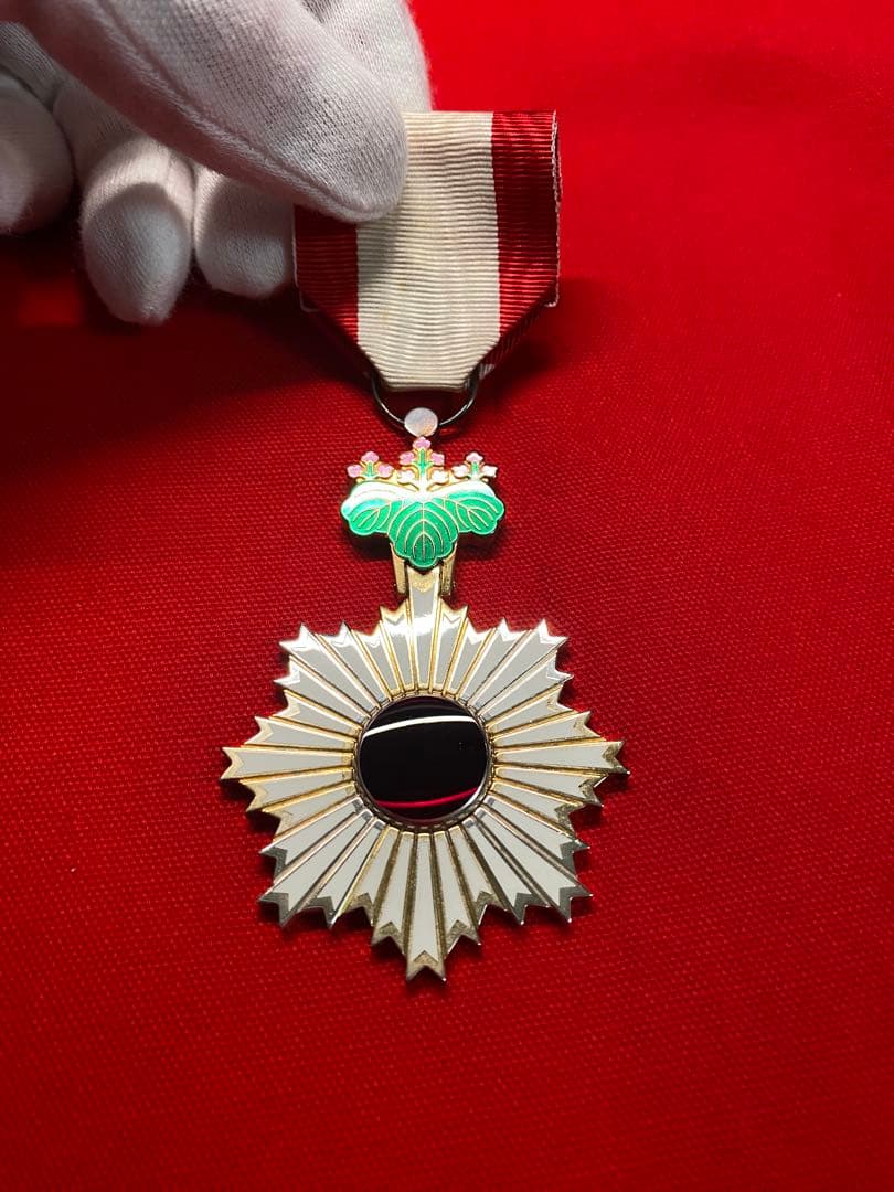 旭日単光章　勲章