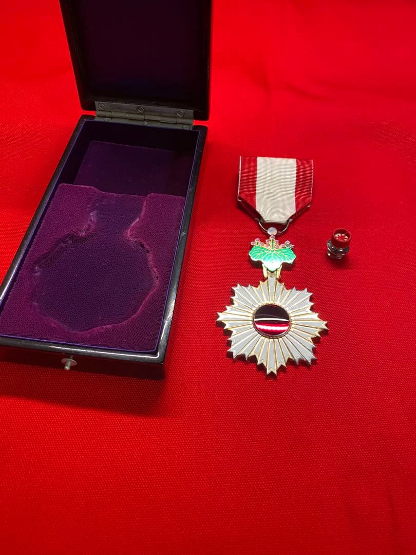 旭日単光章　勲章