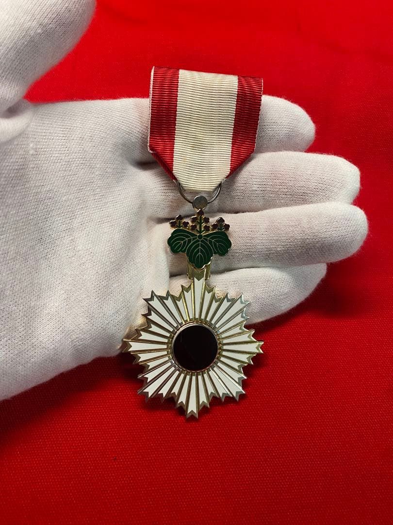 旭日単光章　勲章