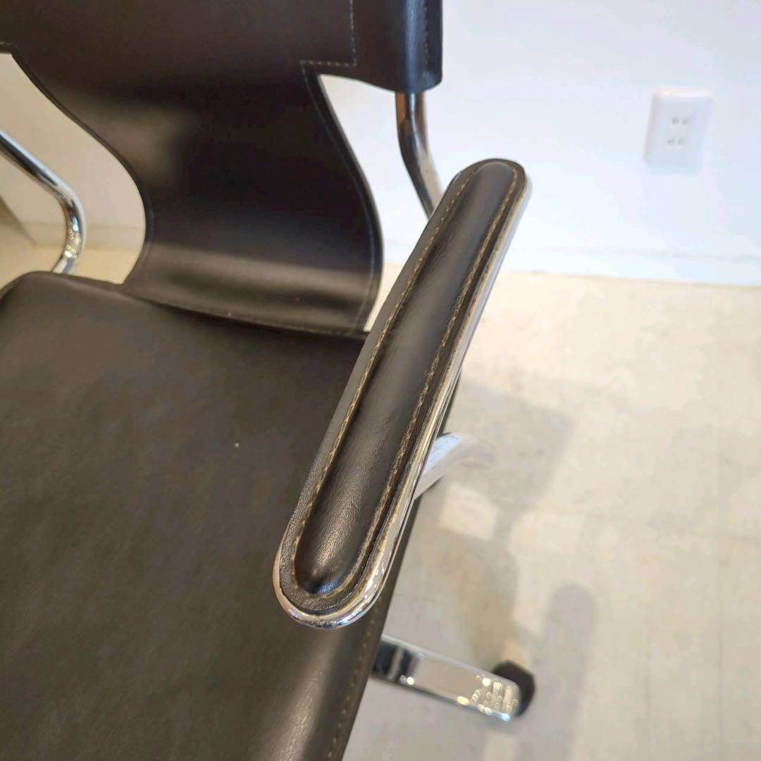 デスクチェア　ワーキングチェア　黒　昇降椅子　キャスター