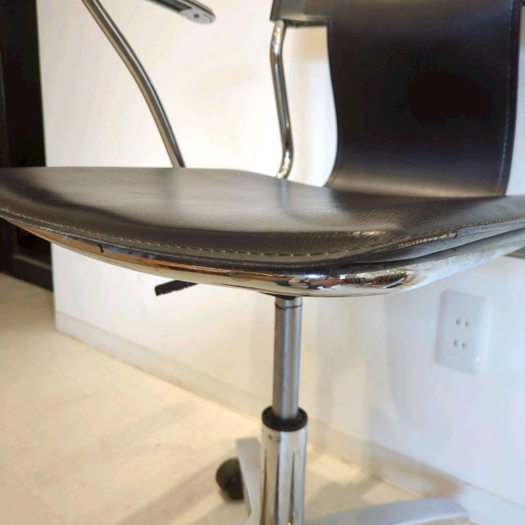 デスクチェア　ワーキングチェア　黒　昇降椅子　キャスター