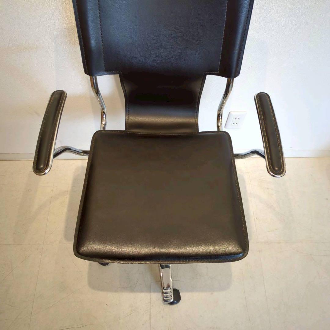 デスクチェア　ワーキングチェア　黒　昇降椅子　キャスター