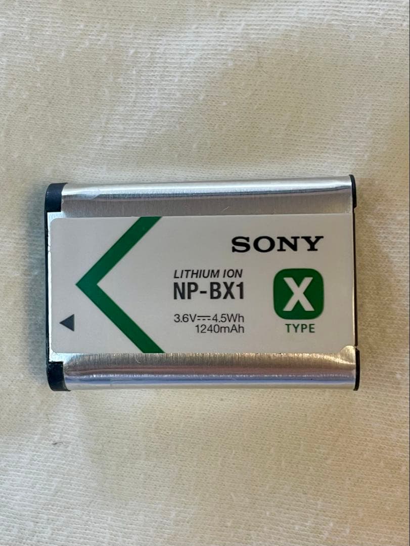 SONY コンパクトデジタルカメラ サイバーショット レザー調カバー付き