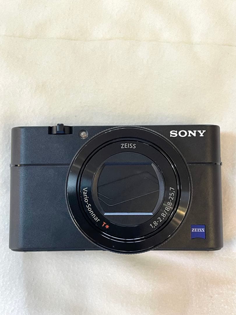 SONY コンパクトデジタルカメラ サイバーショット レザー調カバー付き