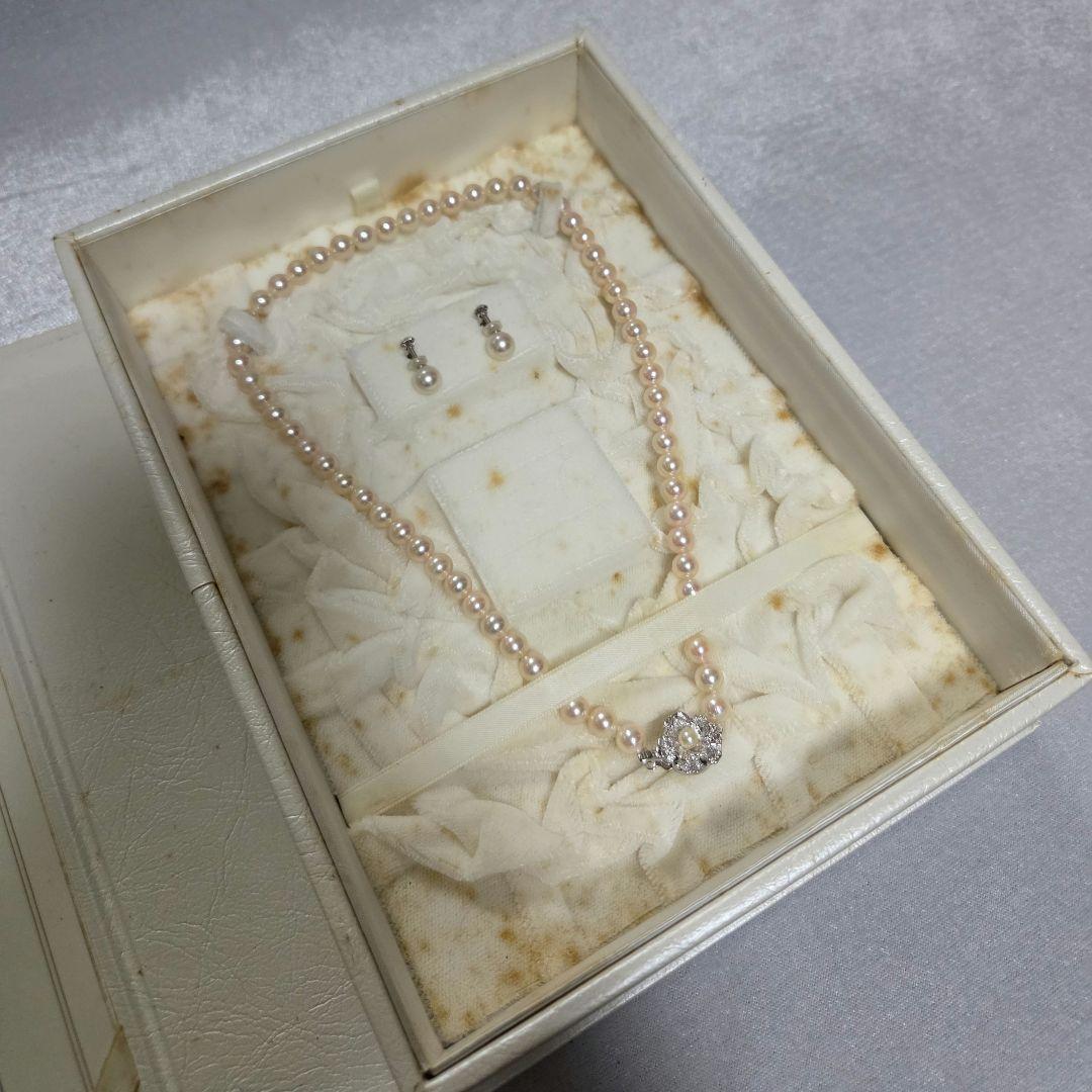 【未使用品】K14WGイヤリング&天然真珠ネックレスセット 鑑別書付き！