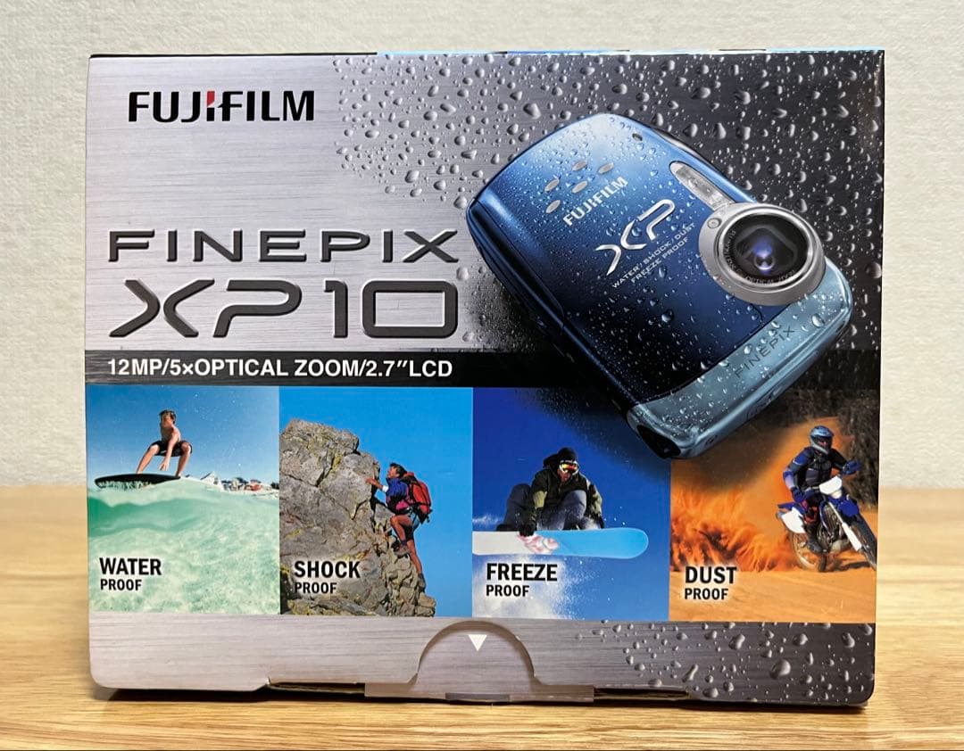 【超美品】FUJI FILM 防水デジタルカメラFinePix XP10