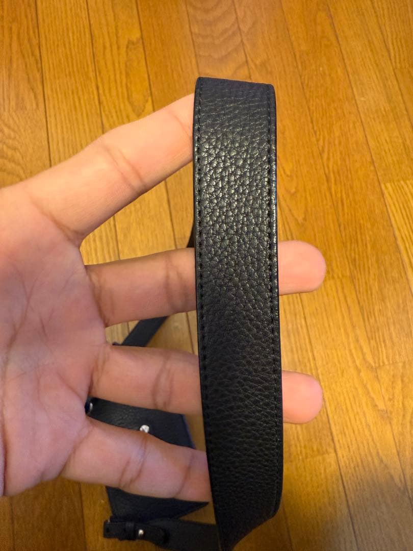 FENDI レザーショルダーバッグ ブラック