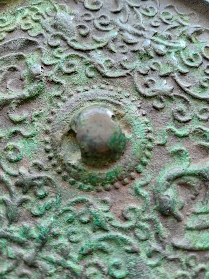 和鏡（古鏡）　瑞花鴛鴦五花鏡　平安時代