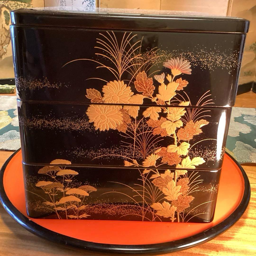 A1027 木製輪島塗　３段重箱　　「久世宗春」　草花蒔絵