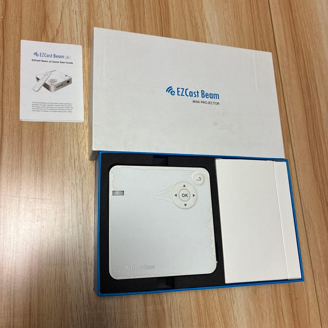 EZCast Beam J2 ミニプロジェクター☆