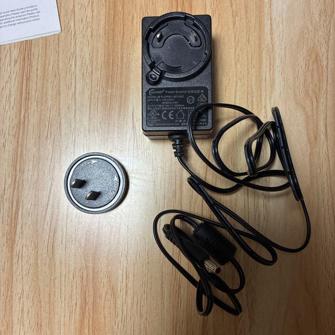 EZCast Beam J2 ミニプロジェクター☆