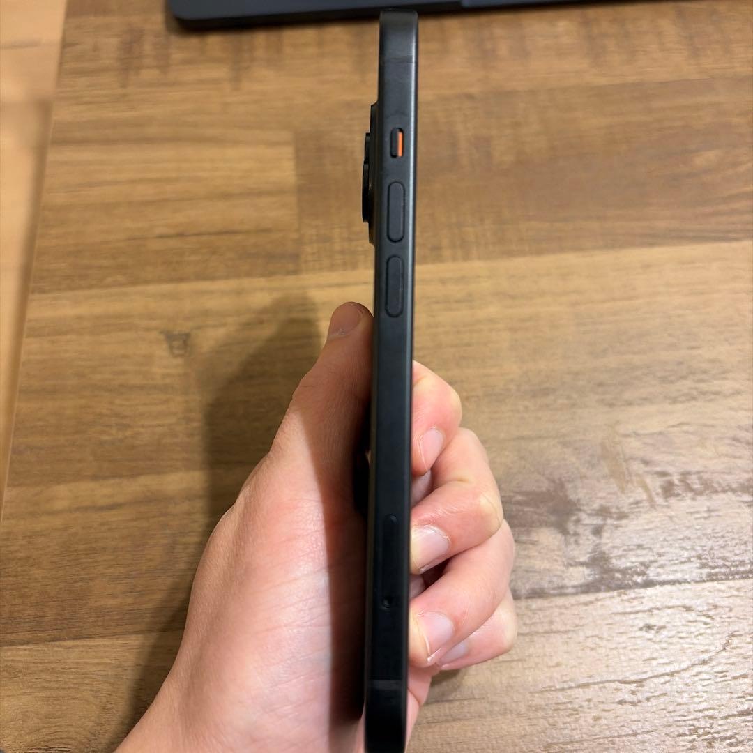 iPhone15本体 128GB ブラック SIMフリー