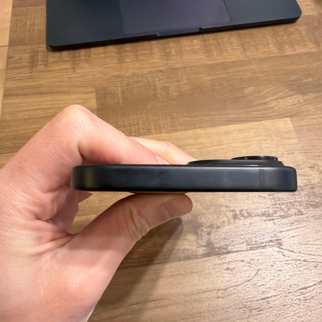 iPhone15本体 128GB ブラック SIMフリー