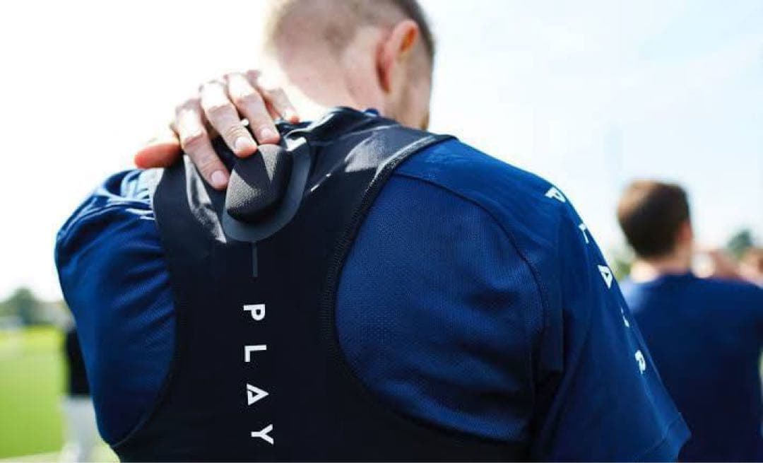 ひで　カタパルトプレーヤーサッカーGPSトラッカー Sサイズ 中古