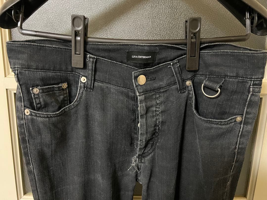 LINA OSTERMAN スタッズ付きスキニーデニム
