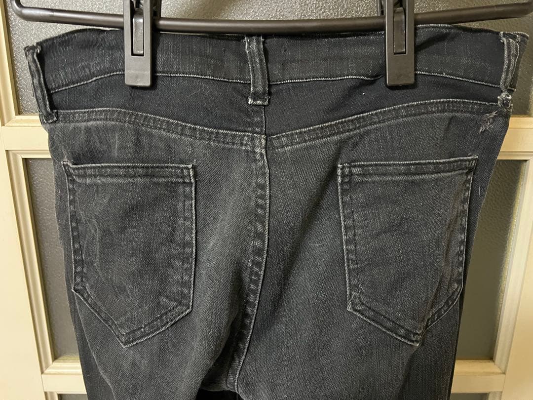 LINA OSTERMAN スタッズ付きスキニーデニム