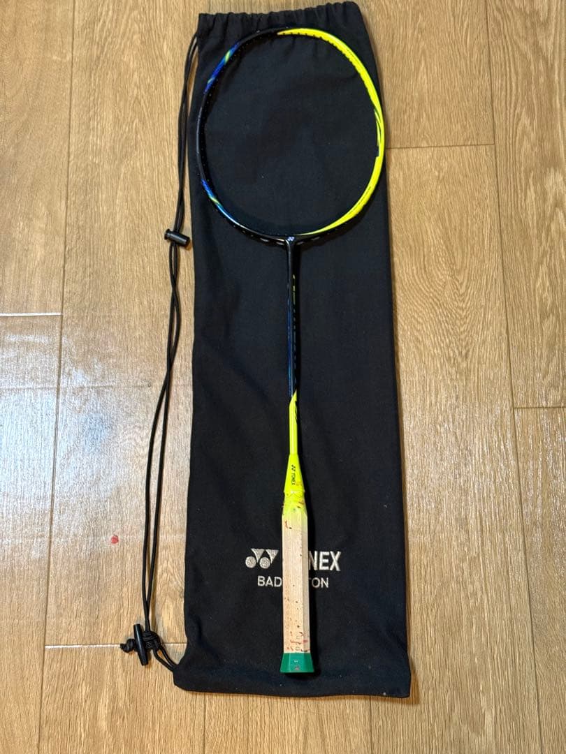 ヨネックス アストロクス 77