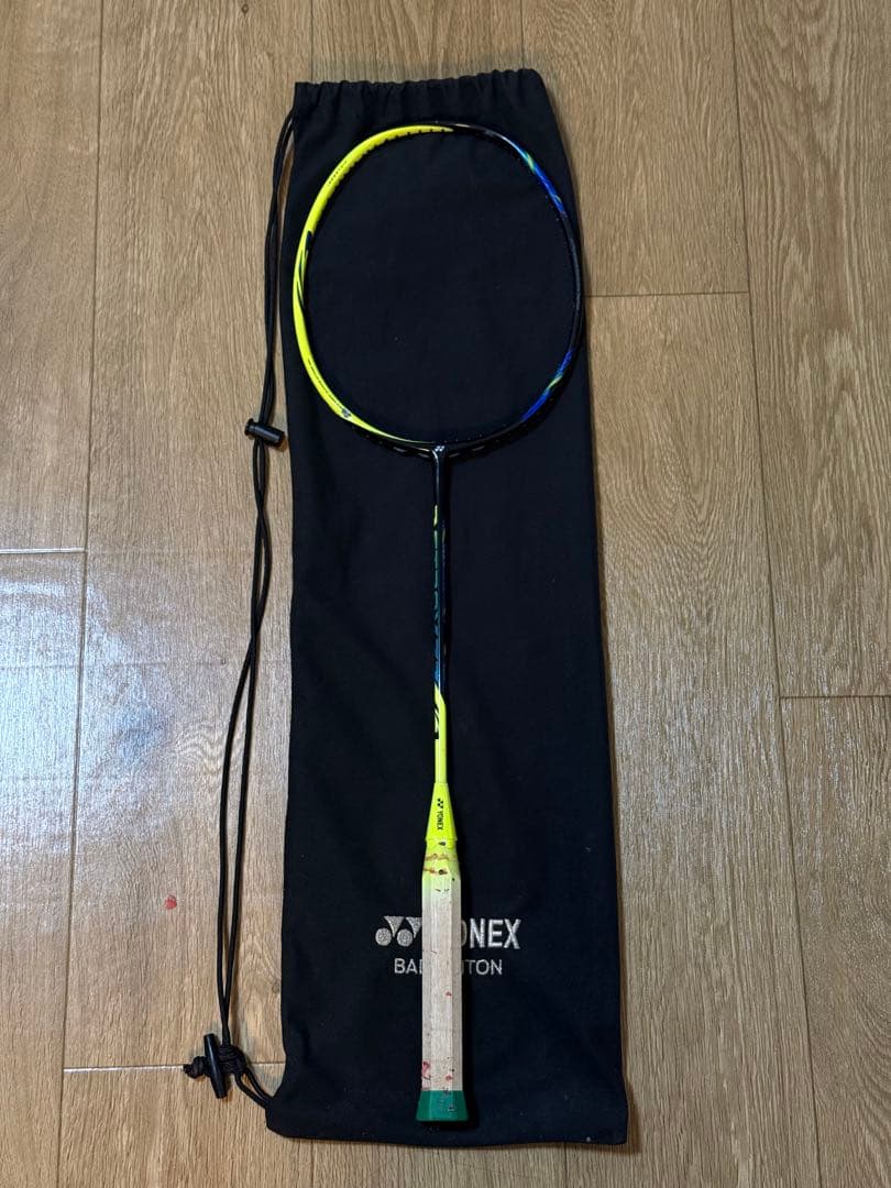 ヨネックス アストロクス 77