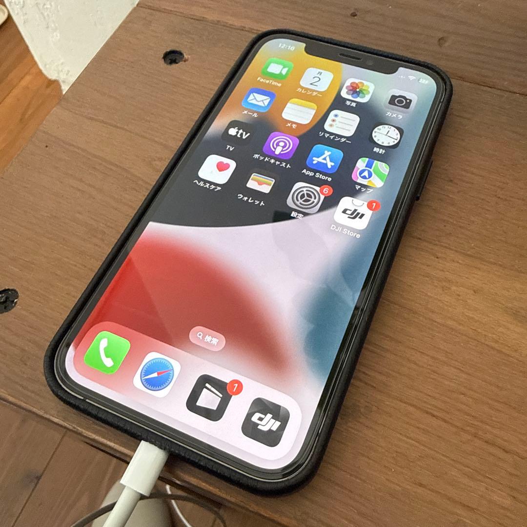 iPhone ブラック レザーケース付き