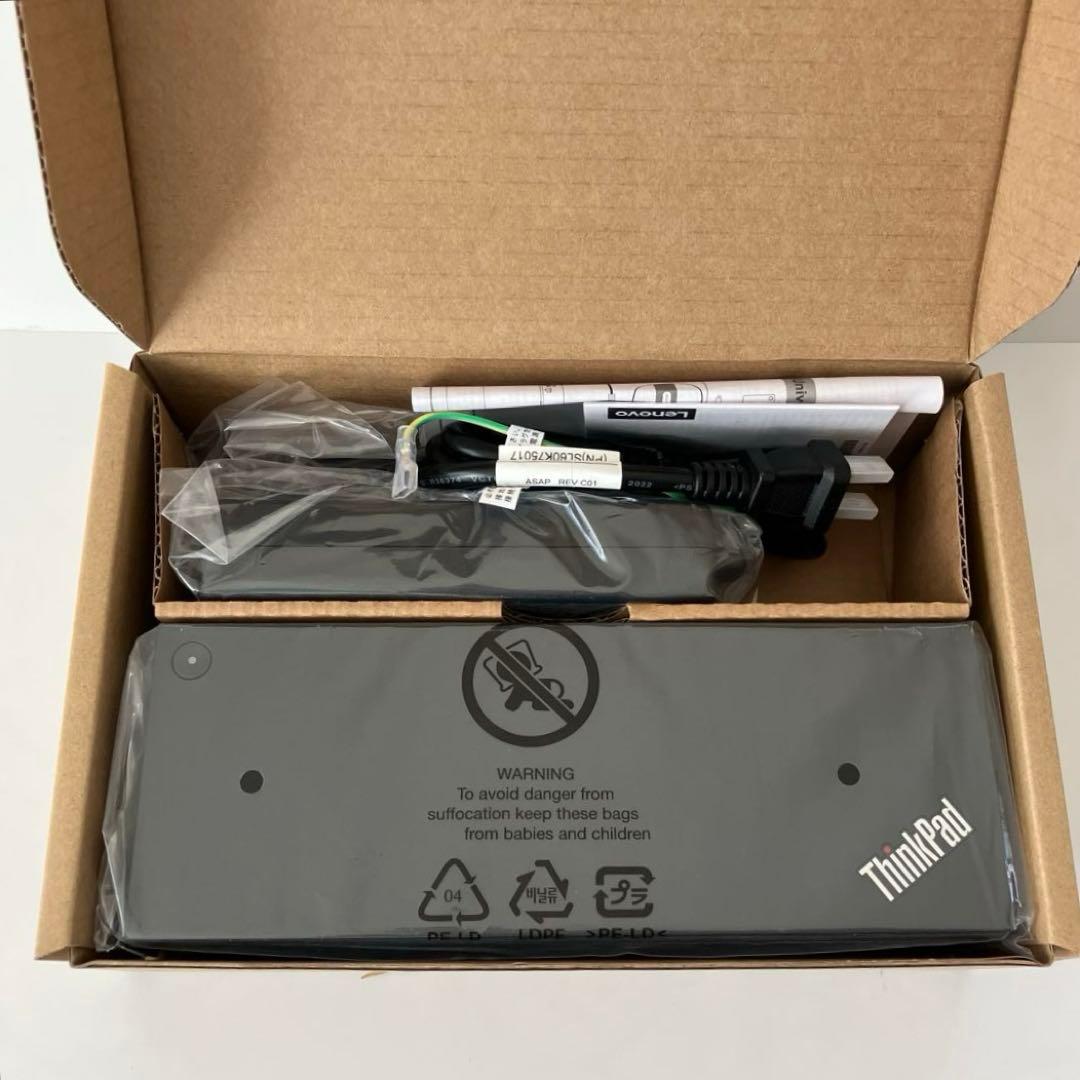 ThinkPad Thunderbolt 4 ドック 40B00135JP
