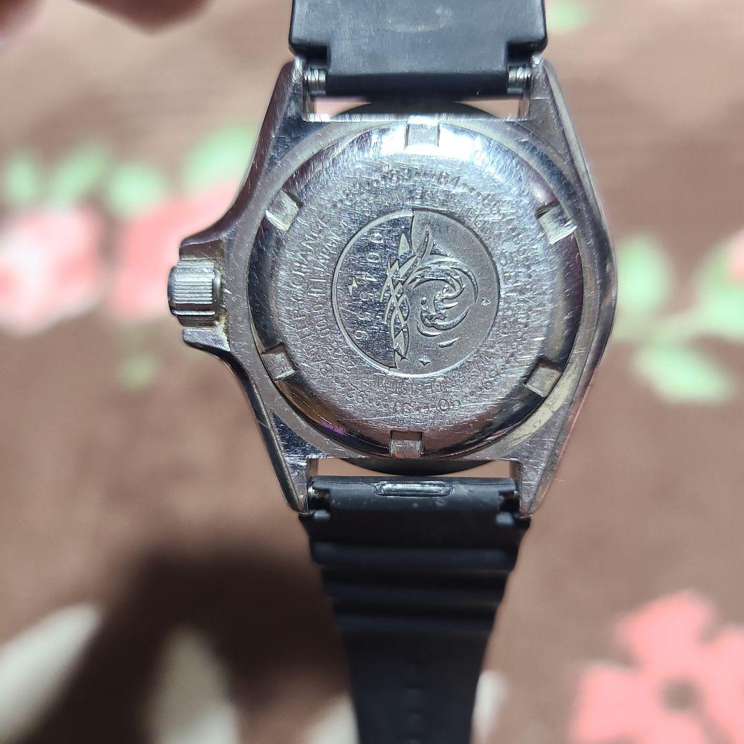 SEIKOオレンジ文字盤 レディースラバーベルト ダイバーズウォッチ