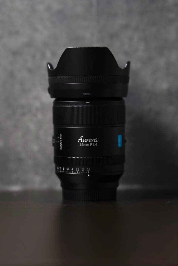 SIRUI Aurora 35mm F1.4 Eマウント
