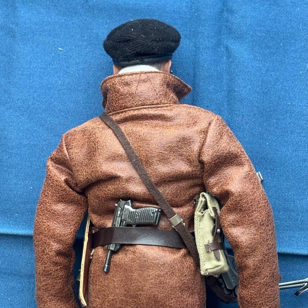 【美品】1/6アクションフィギュア（ブラッド・ピット？）自転車付き