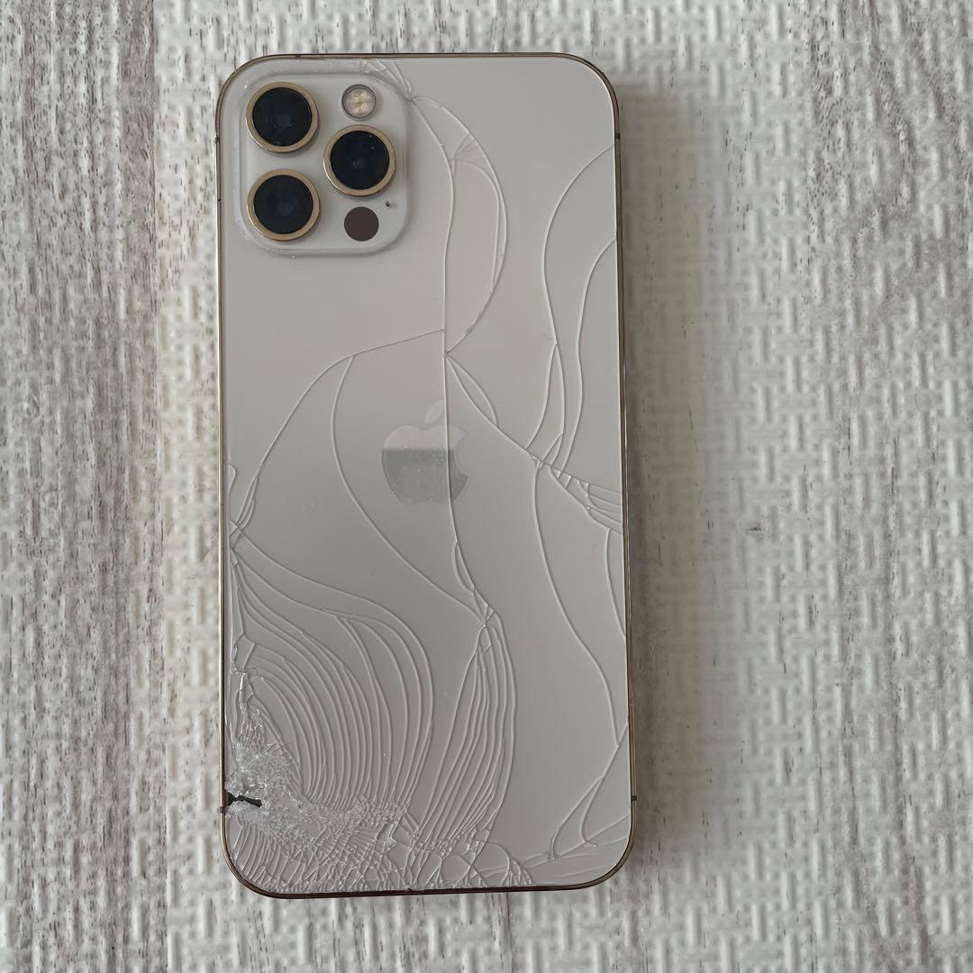 Apple iPhone 12 Pro ゴールド　本体