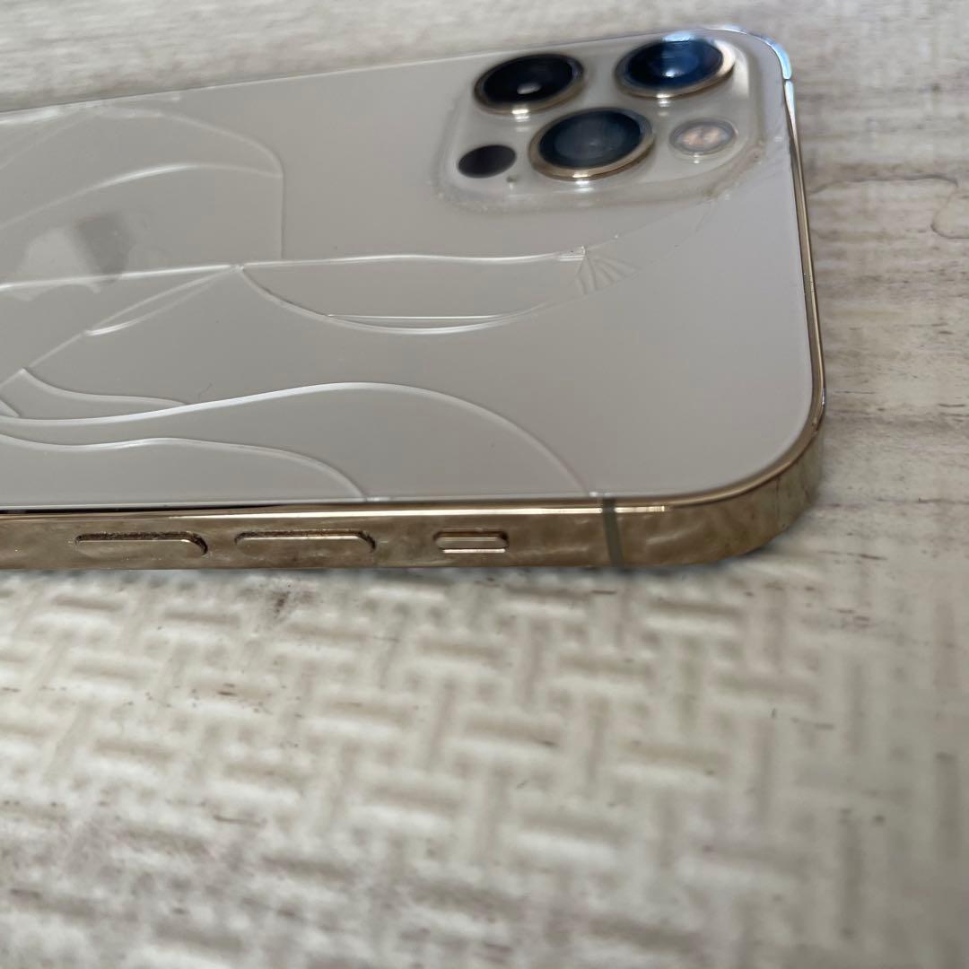 Apple iPhone 12 Pro ゴールド　本体