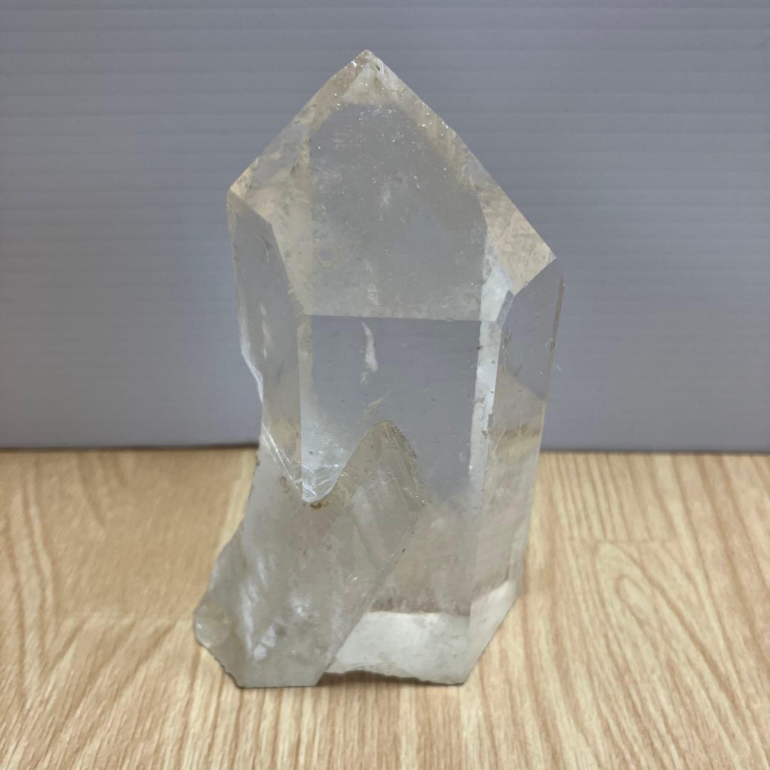 E-壁 水晶 結晶柱 鑑賞石 観賞石 誕生石 置物 飾り インテリア オブジェ