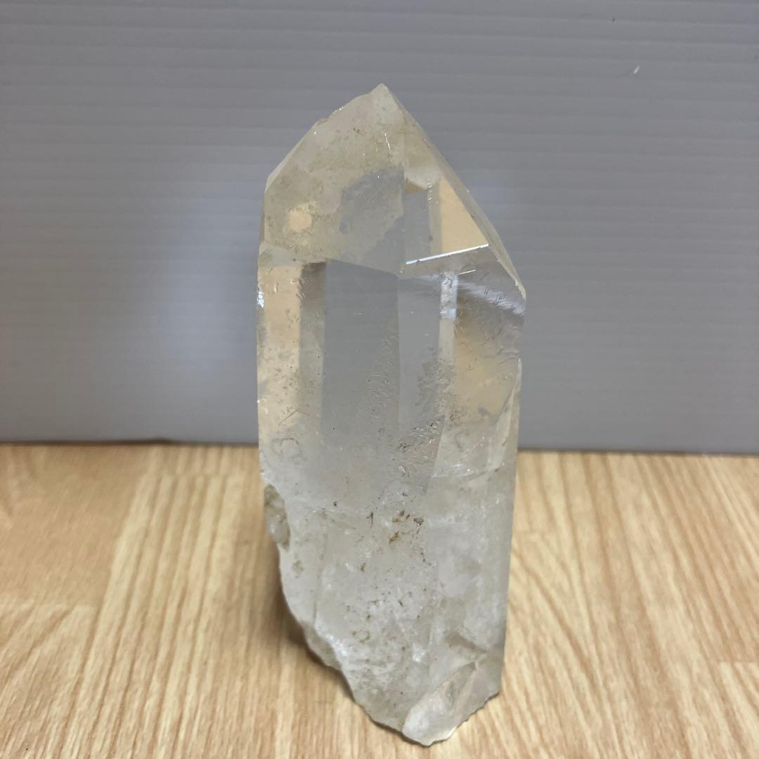 E-壁 水晶 結晶柱 鑑賞石 観賞石 誕生石 置物 飾り インテリア オブジェ