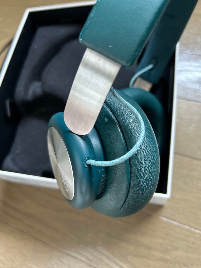 動確済！Bang & Olufsen Beoplay H4 スチールブルー