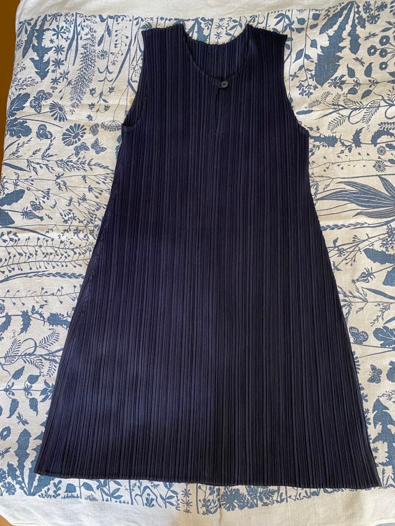 #プリーツプリ-ズ #イッセイミヤケ 濃紺 ノースリーブ チュニック 3