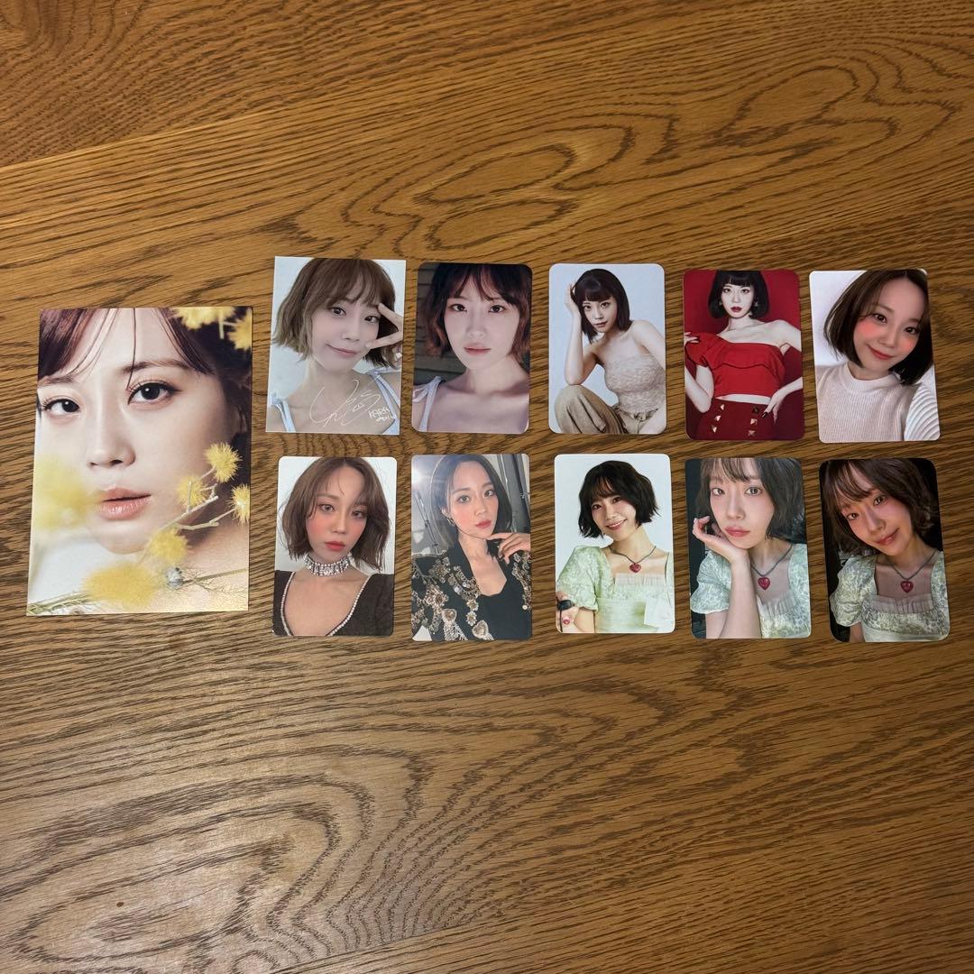 【まとめ売り】KARA ヨンジ トレカセット（10枚）+ポストカード（1枚）