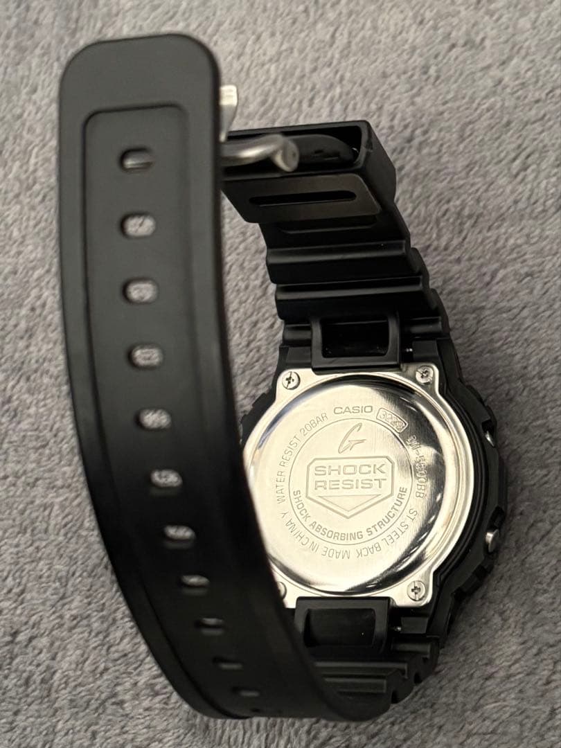 CASIO G-SHOCK DW-5600BB 電池新品交換済み