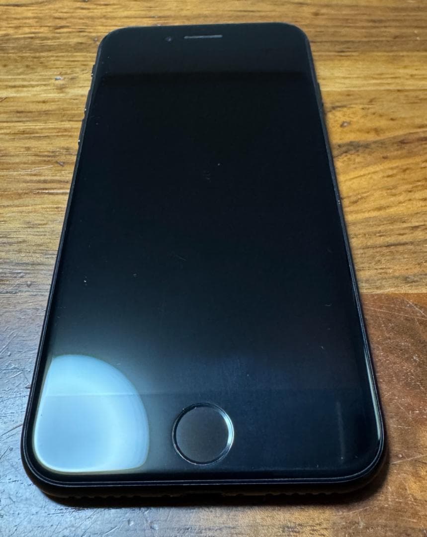 Apple iPhone SE 2 64GB ブラック